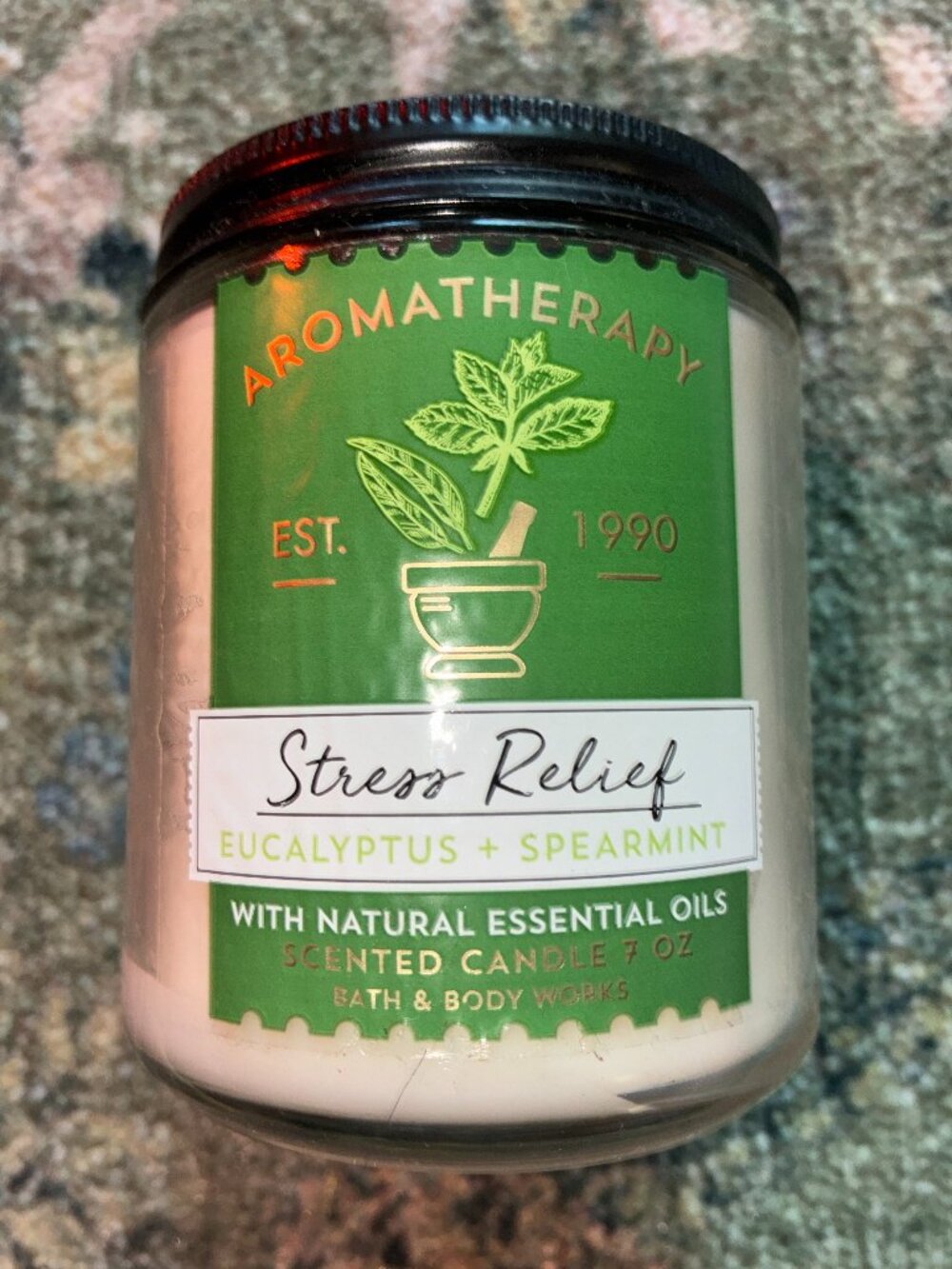 Bath & Body Works Aromatherapy Stress Relief Eucalyptus Spearmint Candle 7 oz